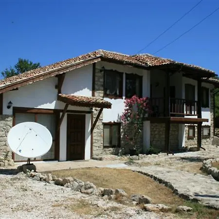 Villa Luxurious In Zornitsa, Bulgaria, With Beautiful Pool And Garden