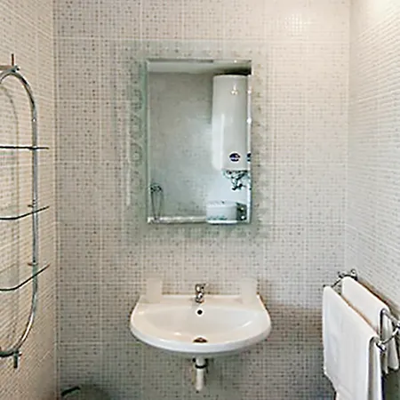 Luxurious In Zornitsa, Bulgaria, With Beautiful Pool And Garden Varna