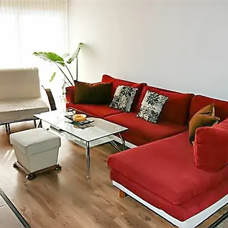 Villa Luxurious In Zornitsa, Bulgaria, With Beautiful Pool And Garden Varna